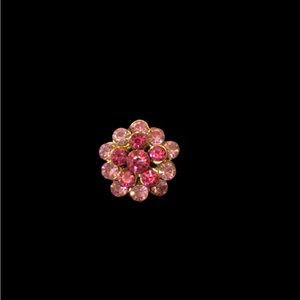 Mini flower brooch
